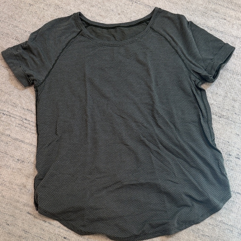 lululemon athletica Black Short Sleeve Microdot Tee in Olive Green